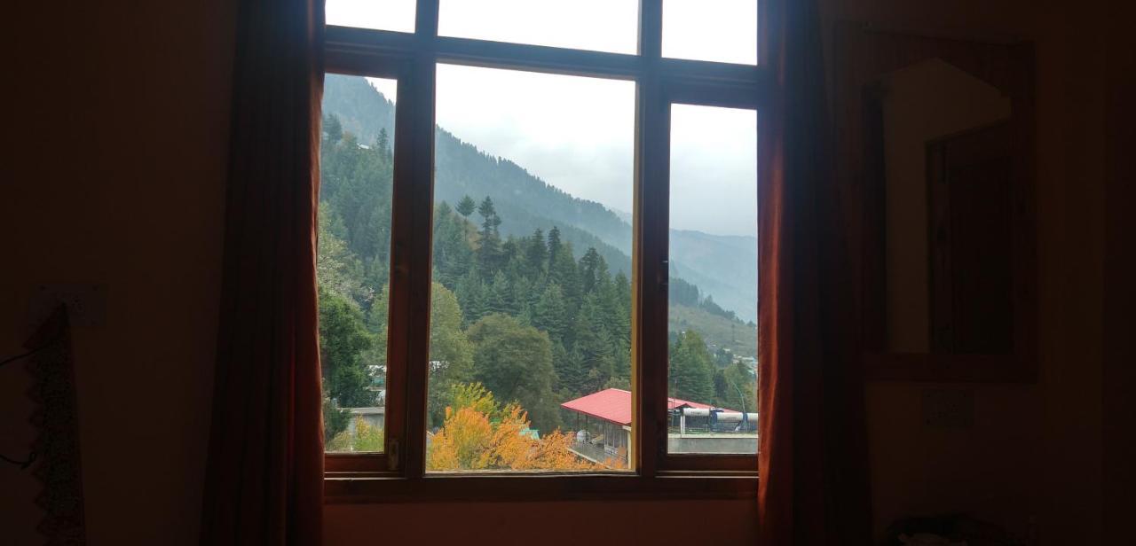 Rasta Cafe And Lodge Manali  Exterior photo